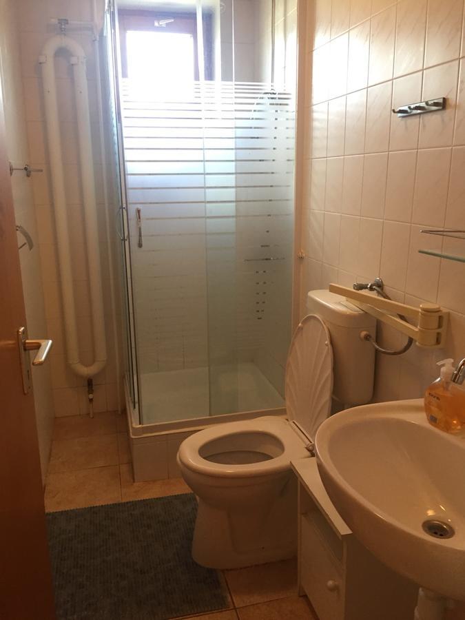 Respect Apartament Hévíz Exteriör bild