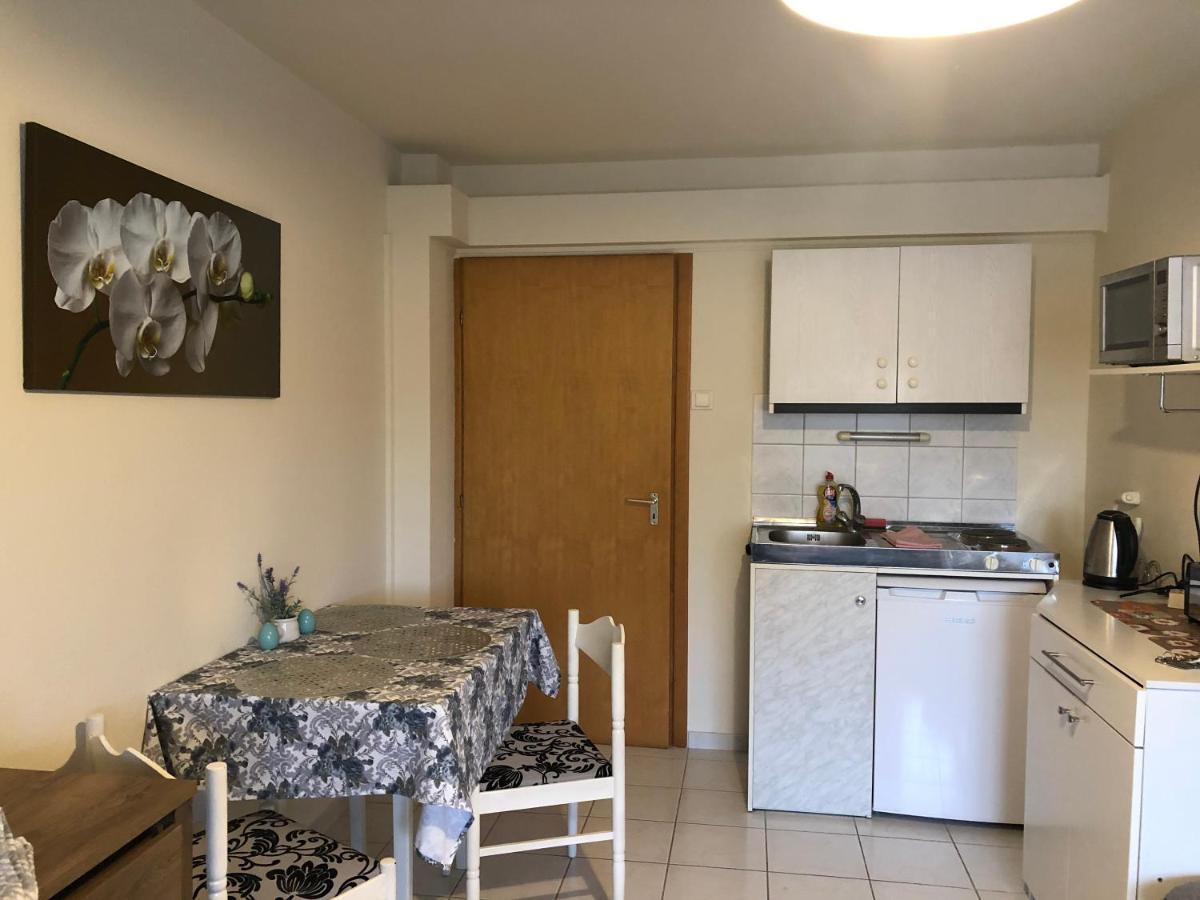 Respect Apartament Hévíz Exteriör bild